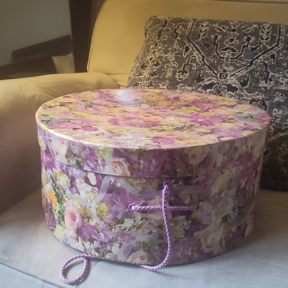 Vintage Hat Box By Coastal Design